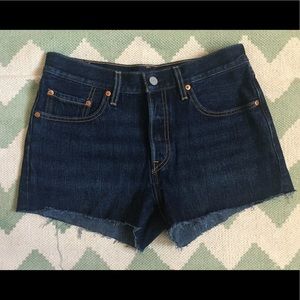NWOT Levi's 501 button-fly shorts